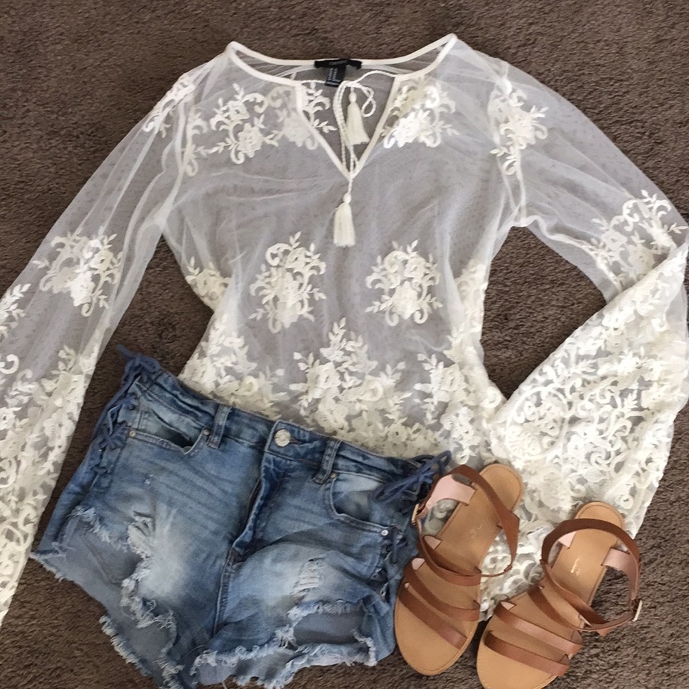 Lace detail, white, long sleeve shirt